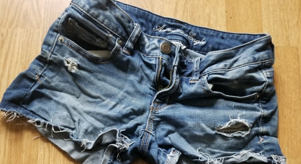 Shorts - Picture 4 of 4